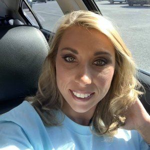 Meet your Posher, Alisha